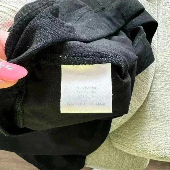 Eileen Fisher black pants.  Women’s size small. - Picture 5 of 5